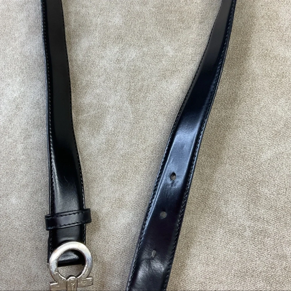 Salvatore Ferragamo Gancini Buckle Black Leather Unisex Belt 34'' waist
